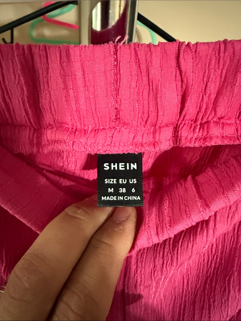 SHEIN Hot Pink Elastic Waist Textured Pants - Picture 2 of 3